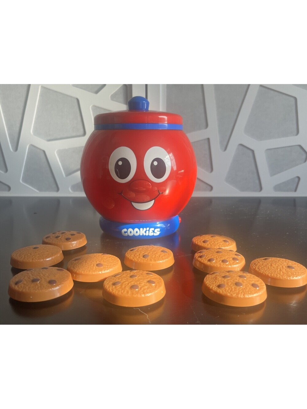 Fisher Price Laugh and Learn Cookie Shape Surprise Toy Cookie Jar Interactive